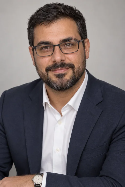 Rafael im Fotoshooting Studio-Porträt