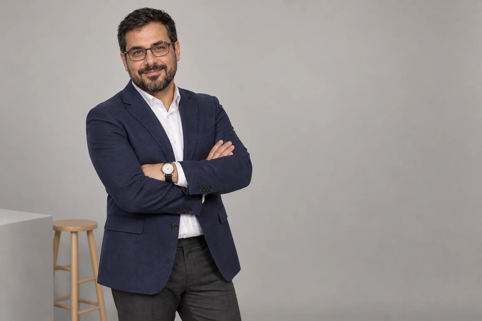 Arms Crossed Banner – Studio Headshot photoshoot